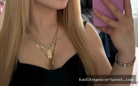 Çakmak ödemesini görüşmede alan escort bayan